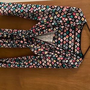 Kate Spade NWT medium size soft robe. Multicolor with 2 pockets. Never worn